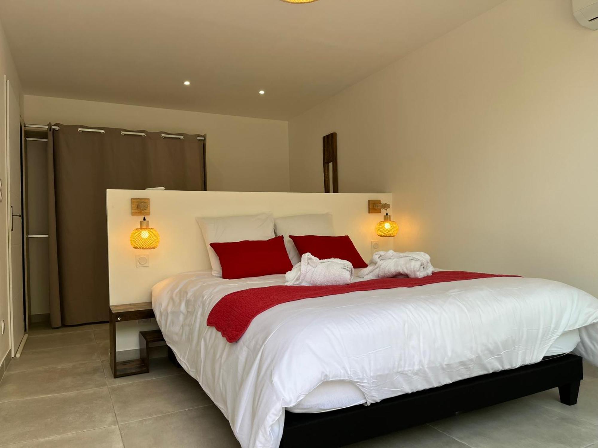 Domaine Pedra Llampada Cerise Apartment *